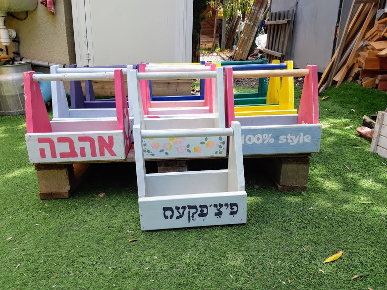 ארגז כלים מעץ מלא